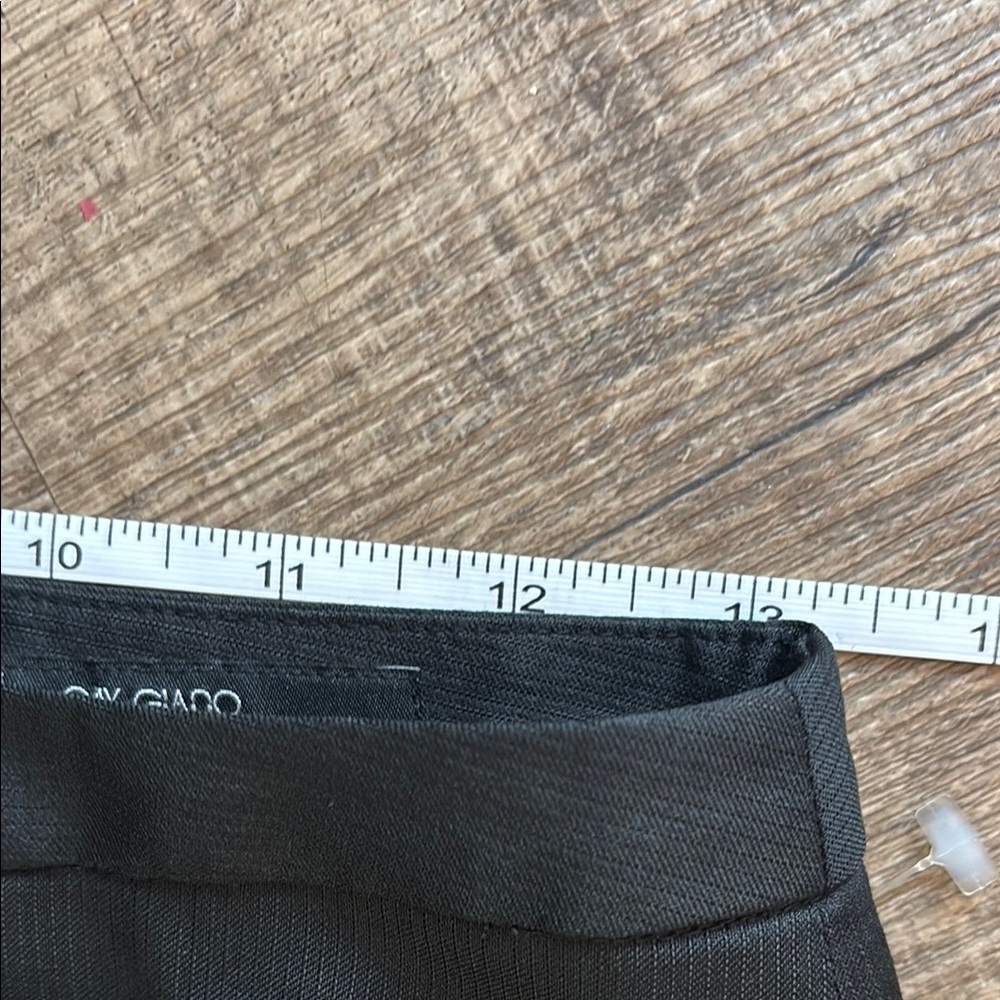 Classic Black Women's Skirt - Picture 9 of 12